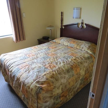 Western Royal Inn Tillamook Room photo